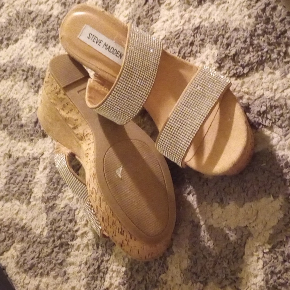 Shoes - Picture 2 of 2